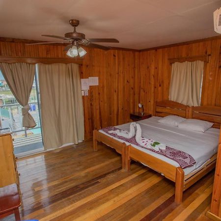Pedro'S Hotel & Inn ซานเปโดร ภายนอก รูปภาพ