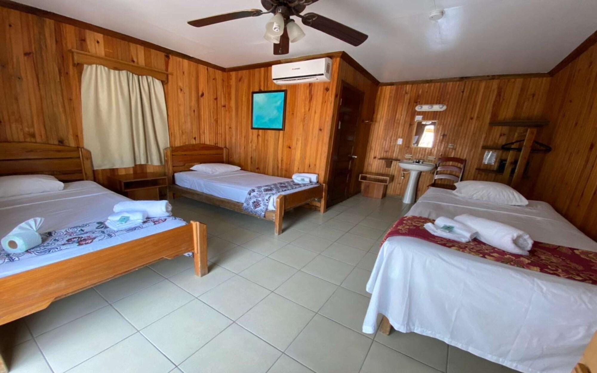 Pedro'S Hotel & Inn ซานเปโดร ภายนอก รูปภาพ