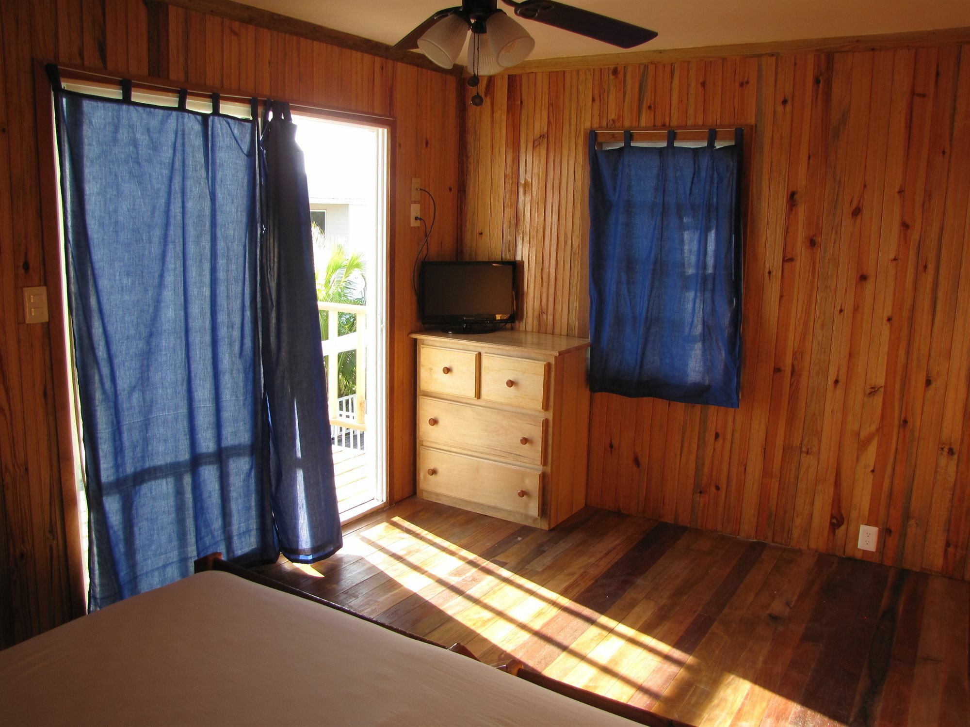 Pedro'S Hotel & Inn ซานเปโดร ภายนอก รูปภาพ