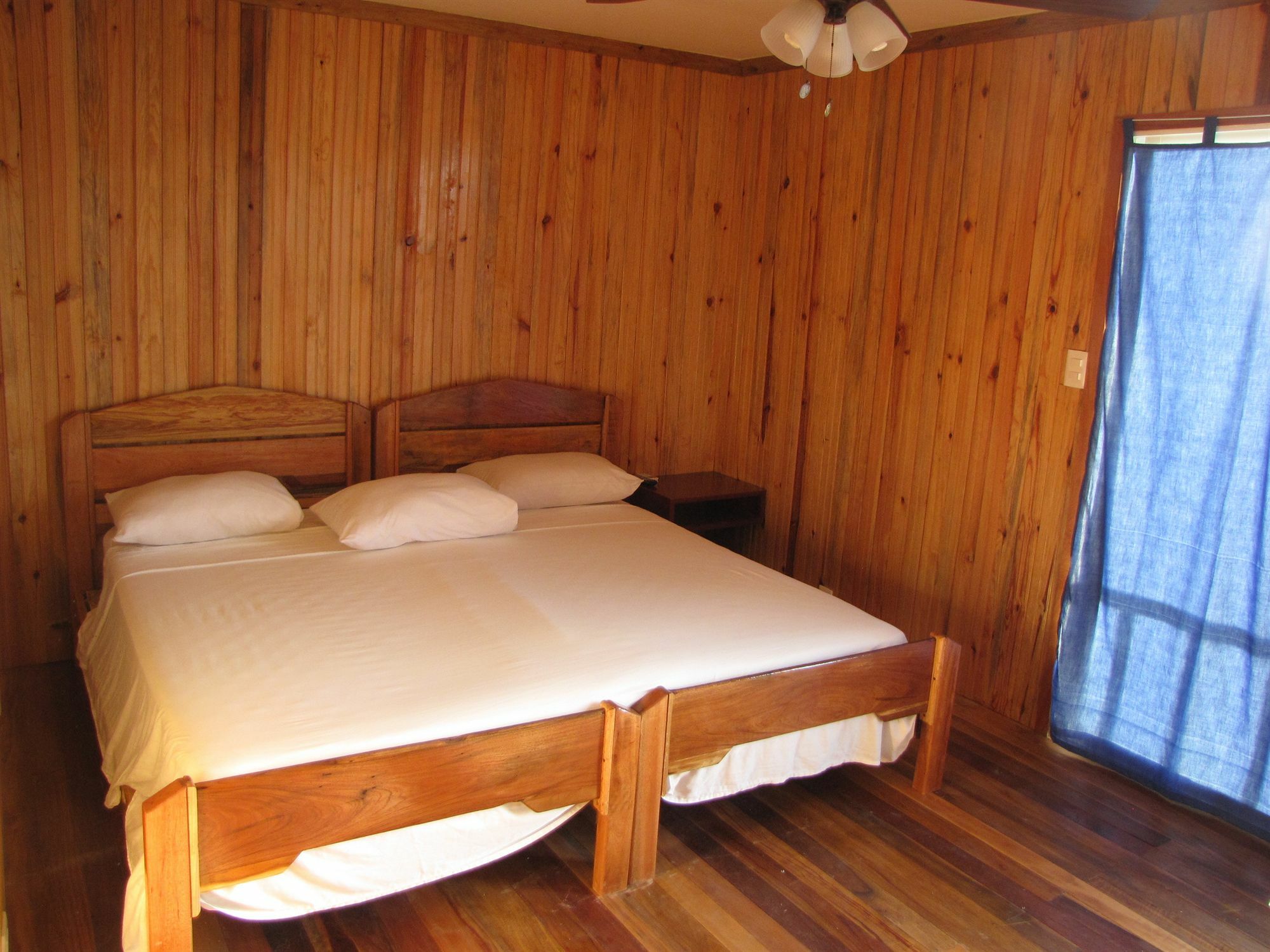 Pedro'S Hotel & Inn ซานเปโดร ภายนอก รูปภาพ
