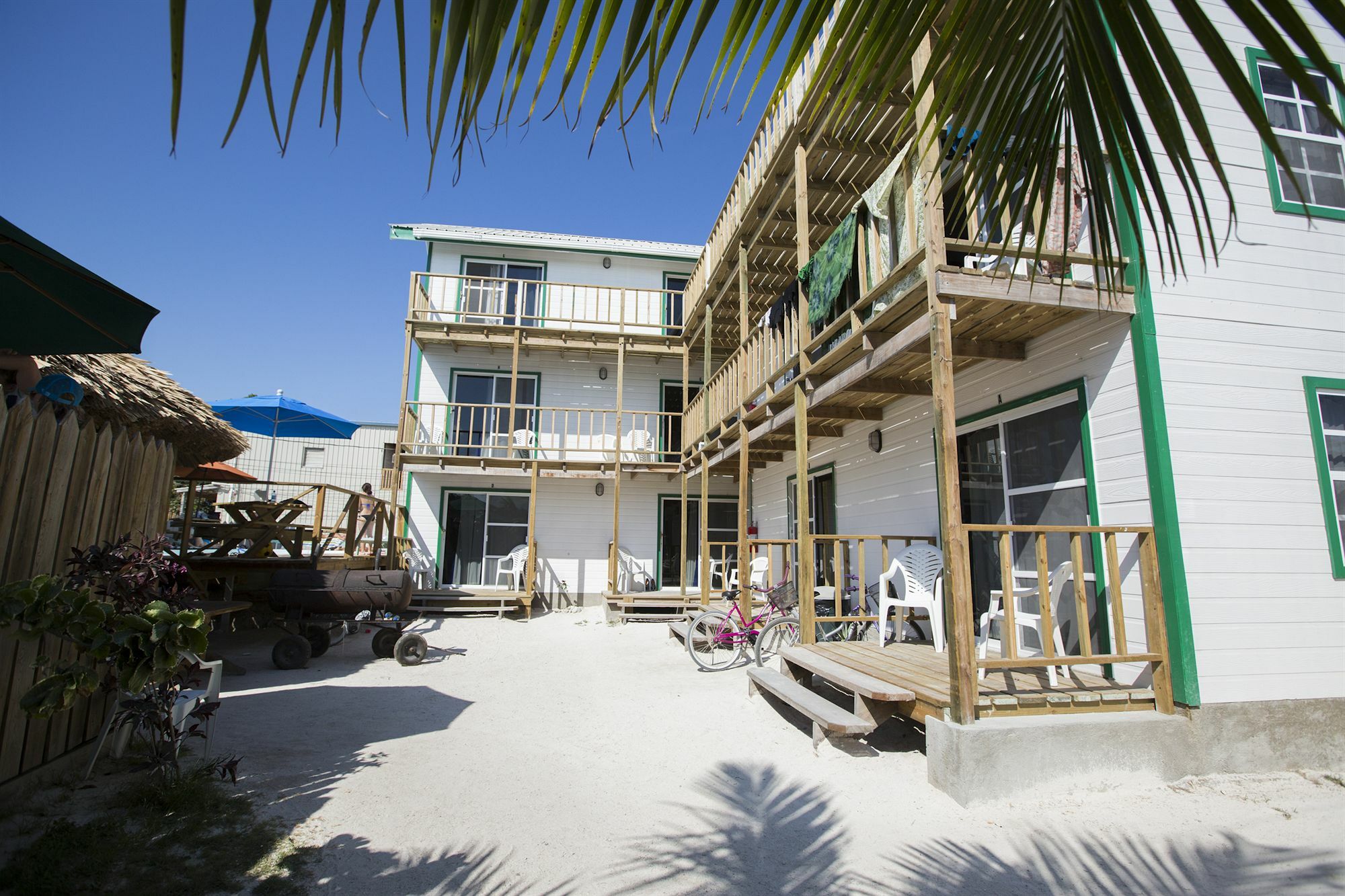 Pedro'S Hotel & Inn ซานเปโดร ภายนอก รูปภาพ